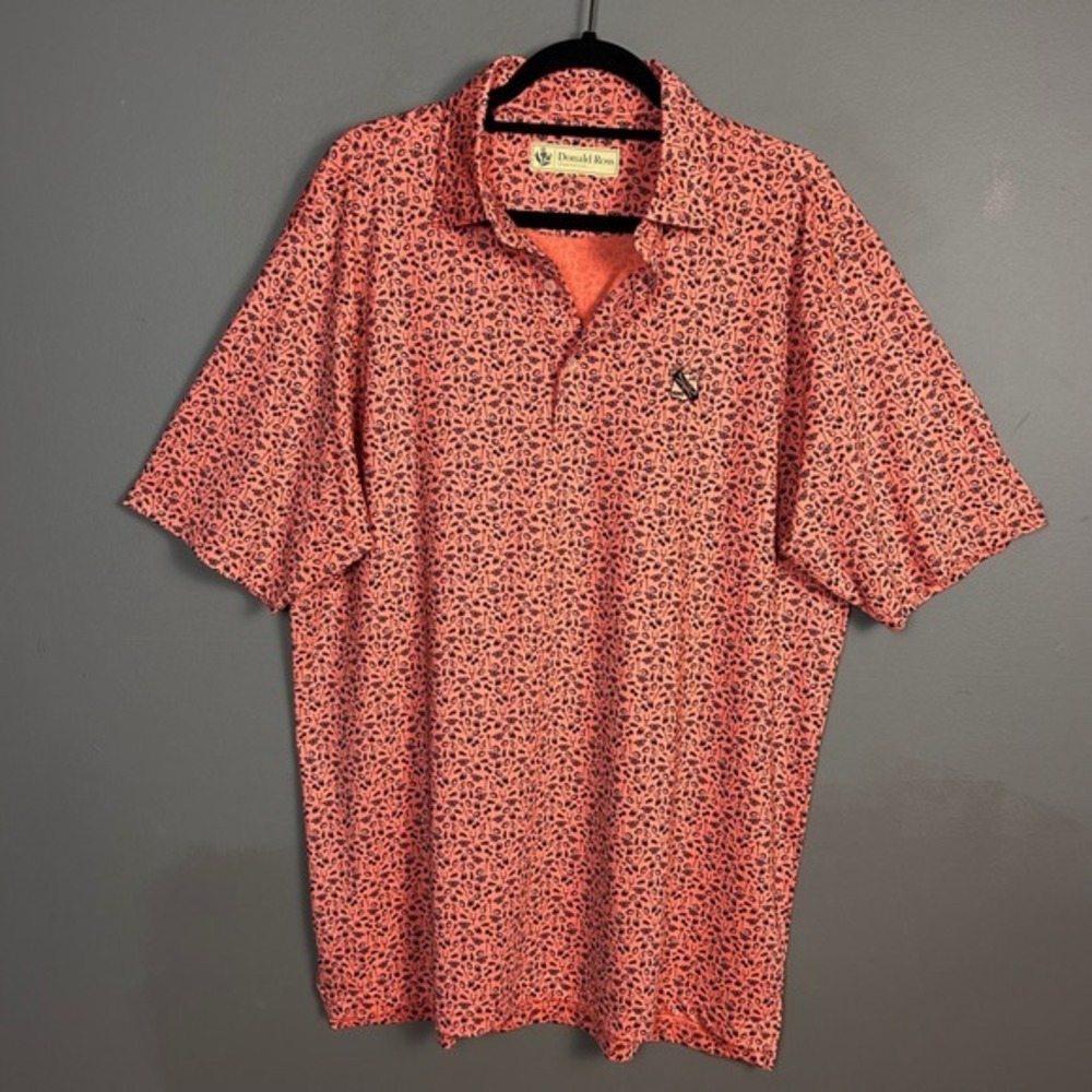 Donald Ross Sportswear Golf Polo‎ Medium NEW Coral Pink Football Print Colorful